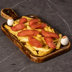 Salchipapa