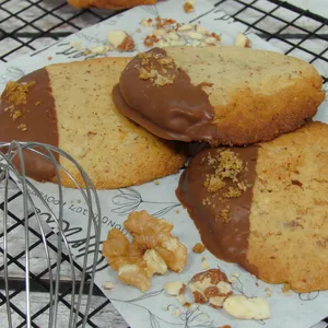 Almendra, nuez y mantequilla de maní