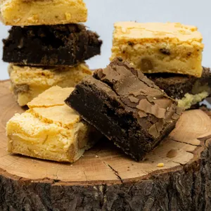 Mini Brownie Caja (16 U)