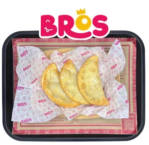 3 EMPANADAS DE PINO (frita)