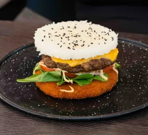 Sushi Burger MEAT