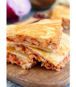 QUESADILLA POLLO BBQ