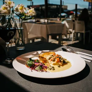 Albacora Mantequilla Rubia y Alcaparras