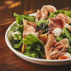 Ensalada Prosciutto