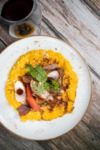 Risotto a la Huancaína con lomo saltado