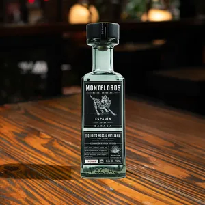 Mezcal montelobos (Botella)