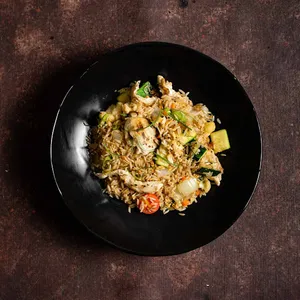 Arroz Frito con Pollo