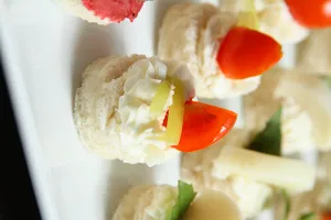 Surtidos de canapé doble molde 25un