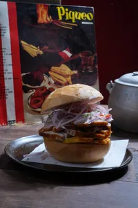 El pan con chicharrón