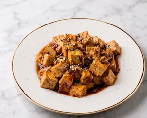 Tofu con Sesamo