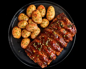 Korean BBQ Ribs XL (420 g aprox )  + Papas Baby