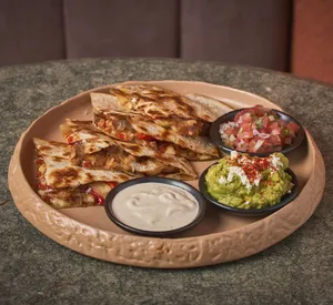 Quesadilla Pollo Parrillado