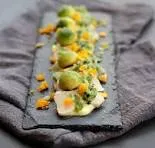 Tiradito de Locos con salsa acevichada