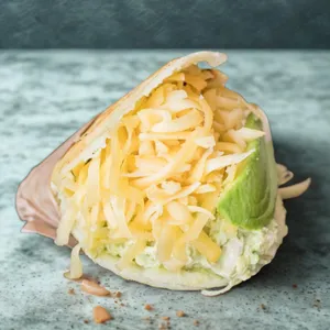 Arepa Sifrina (Reina Pepiada & Queso)