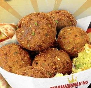 Porcion Falafel 3