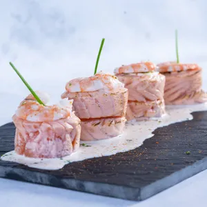 Gunkan Sake Acevichado (sin Arroz)