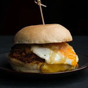 Sanguche Mechada a lo pobre