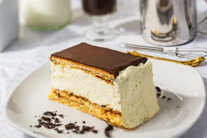 Hoja Chantilly Chocolate