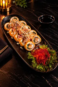 Sake Crunch Roll
