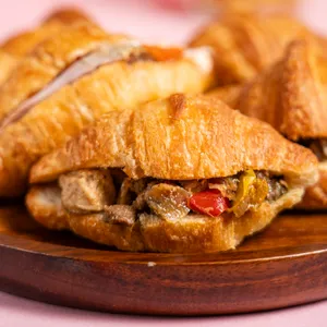 🎊🥐🇨🇱 Picoteo Salado Mix 20 Mini Croissants