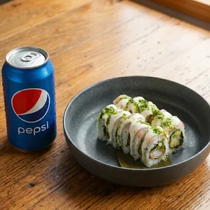 Maki Acevichado + Bebida