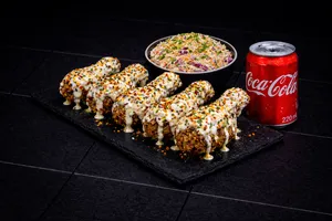 Alitas Crispy Nikkei (6 un.) + Bebestible + Slaw Premium