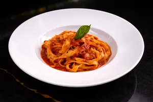 Fetuccini al pomodoro