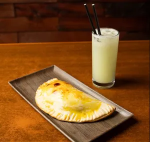 Combo Empanada + Limonada