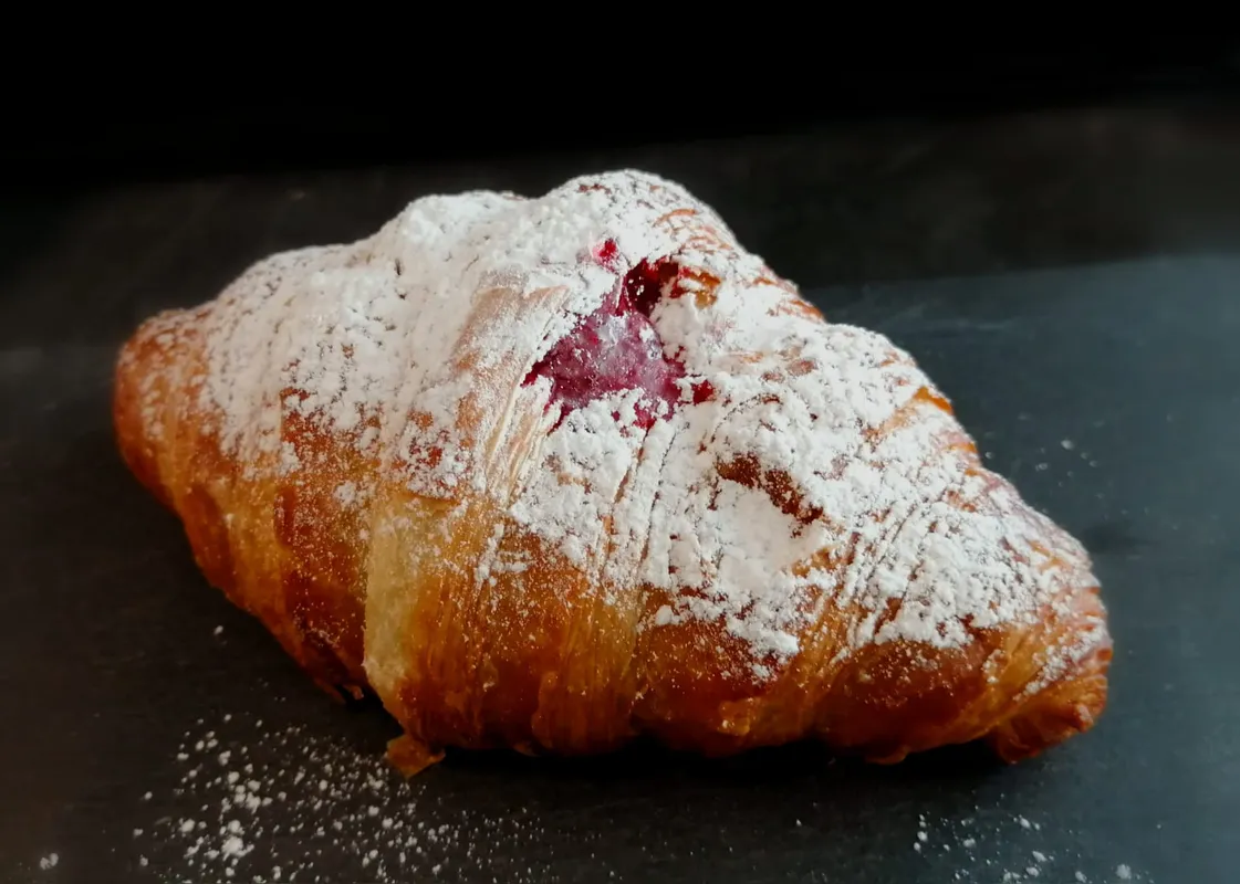 Cornetto Mermelada de Frambuesa Fornaio