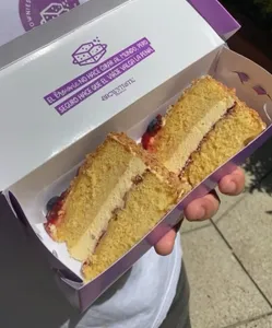 2 Porciones Blondie Cake