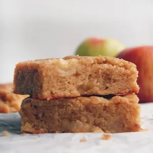 Blondie de manzana y canela