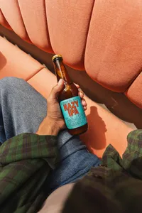 HAZY BOTELLA