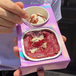 Redvelvet Skillet personal