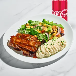 Combo Costilla BBQ con coca cola