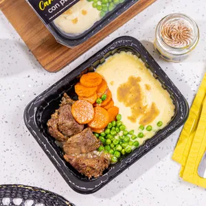 Carne al Jugo con Pure Casero