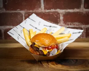Kid's Menu, Slider Con Papas Fritas