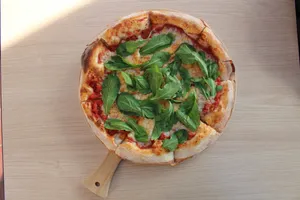 Rúcula (a la piedra) F