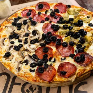 Pizza Cuatro estaciones