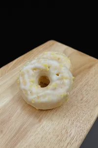 Donut de pie de limón