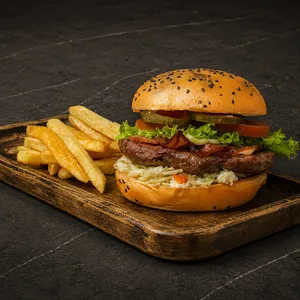 Hamburguesa Especial Pequeña + Papa A La Francesa