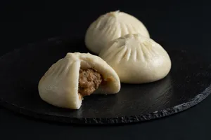BAO'S CERDO CEBOLLIN