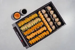 Combo Futbolero: 70 makis