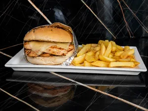 Churrasco Barros luco Pollo