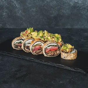 Vegan Oriental Roll