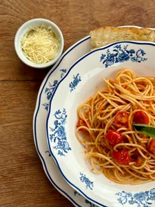 Pasta al pomodoro