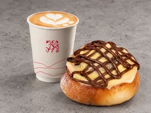 Café + rollito de nutella