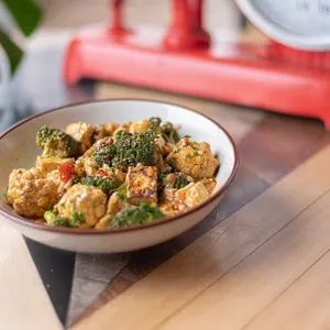 Chupe de verduras y tofu