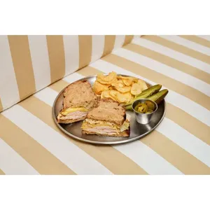 SANDWICH DE PAVO AHUMADO DELIVERY