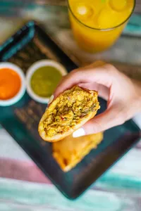 Empanada Cazon (Pescado)