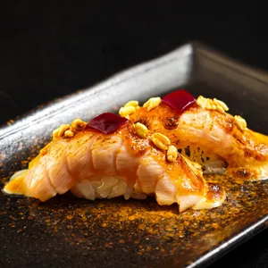 Salmón Y Ponzu